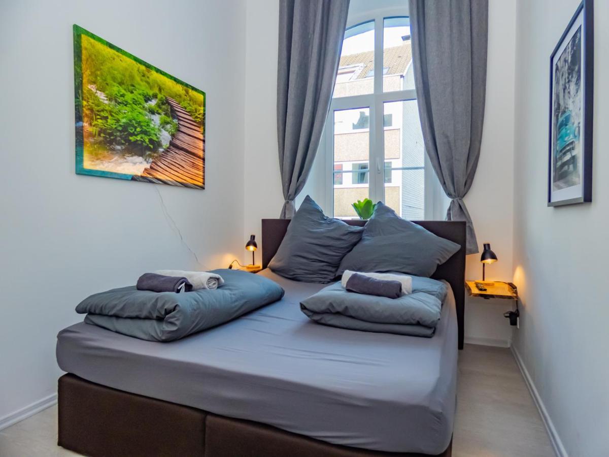 #221 Moderne City Wohnung Im Herzen Von Нойс Екстериор снимка